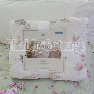 NEW Simply Shabby Chic Rachel Ashwell Twin Quilt